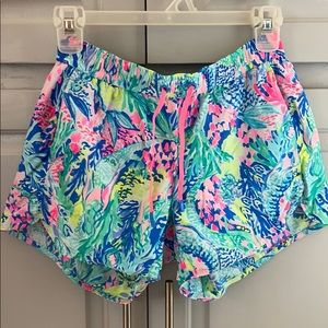 EUC Lilly shorts women’s XS